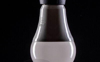 GLS 6W LED Dusk To Dawn Sensor Lamp